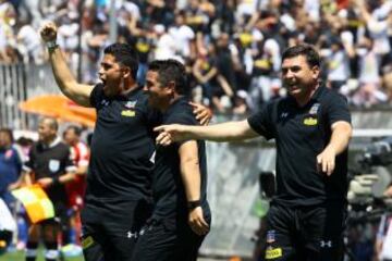 Héctor Tapia tiene saldo positivo ante la 'U' como técnico de Colo Colo: En tres duelos dirigidos, registra igual cantidad de victorias, con 6 goles a favor y solo 2 en contra.