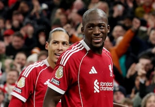 Doble vía para fichar un central