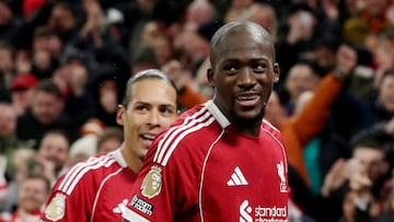 Soccer Football - Premier League - Liverpool v Newcastle United - Anfield, Liverpool, Britain - January 31, 2026 Liverpool's Ibrahima Konate celebrates scoring their fourth goal with Liverpool's Virgil van Dijk REUTERS/Phil Noble EDITORIAL USE ONLY. NO USE WITH UNAUTHORIZED AUDIO, VIDEO, DATA, FIXTURE LISTS, CLUB/LEAGUE LOGOS OR 'LIVE' SERVICES. ONLINE IN-MATCH USE LIMITED TO 120 IMAGES, NO VIDEO EMULATION. NO USE IN BETTING, GAMES OR SINGLE CLUB/LEAGUE/PLAYER PUBLICATIONS. PLEASE CONTACT YOUR ACCOUNT REPRESENTATIVE FOR FURTHER DETAILS..