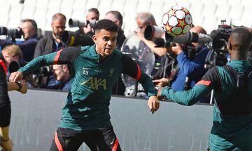 Liverpool entrenó este viernes en el Stade de France en la previa de la final que se jugará el sábado a partir de las 2 de la tarde. Luis Díaz fue protagonista con su alegría.