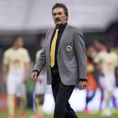 La Volpe no piensa en despedirse del fútbol