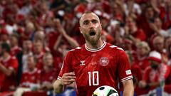 Munich (Germany), 25/06/2024.- Christian Eriksen of Denmark reacts during the UEFA EURO 2024 Group C soccer match between Denmark and Serbia, in Munich, Germany, 25 June 2024. (Dinamarca, Alemania) EFE/EPA/ANNA SZILAGYI
