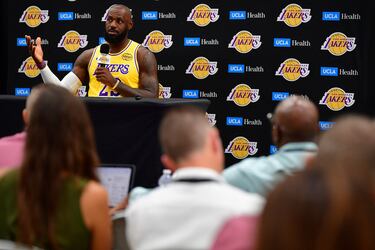 Rueda de prensa del jugador de Los Ángeles Lakers, LeBron James.
