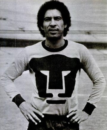 El histórico Evanivaldo Castro 'Cabinho' jugó en México para los Pumas de la UNAM, Atlante, León (44) y Tigres. El 'Cabo' es el máximo goleador del fútbol mexicano con 312 goles.