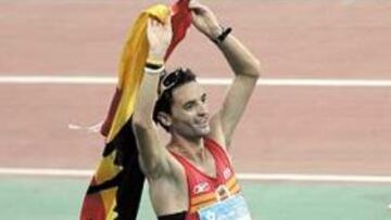 <b>SIN FRENO. </b>Paquillo ganó de calle los 20 kilómetros marcha.