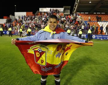 Los jugadores del Huesca celebraron el ascenso a Primera División.