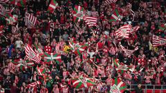 Aficionados del Athletic Club en el estadio de San Mamés.