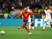 Lamine Yamal calla las dudas de su Balón de Oro con este golazo ante Francia: lo sufre Dembélé