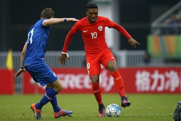 El atacante ocupó ese número en la China Cup de 2017, cuando la Roja levantó el título de la mano de Juan Antonio Pizzi.