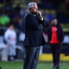 Vucetich quiere a los mejores futbolistas mexicanos en Chivas