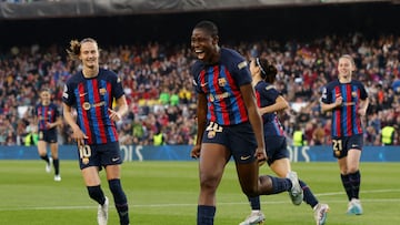 Soccer Football - Women's Champions League - Quarter Final - Second Leg - FC Barcelona v AS Roma - Camp Nou, Barcelona, Spain - March 29, 2023 FC Barcelona's Asisat Oshoala celebrates scoring their fourth goal with teammates REUTERS/Albert Gea