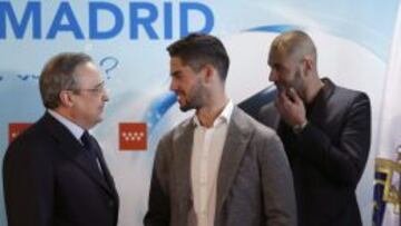 Isco, con Florentino Pérez.