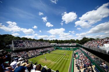 El torneo de Birmingham, celebrado desde 1982, es una competición WTA celebrada en el Edgbaston Priory Club de Birmingham, en Reino Unido. Reúne a tenistas del más alto nivel de cara a la preparación de la gran cita anual en hierba, Wimbledon. El torneo, que se celebra tanto en el cuadro de individuales como en el de dobles, y de categoría 500, solo ha visto vencer a tenistas españolas una sola vez, y fue en 2015 cuando Muguruza y Carla Suárez se hicieron con el título en el cuadro de dobles. La norteamericana Pam Shriver es la jugadora que más veces ha logrado el título, sumando cuatro.