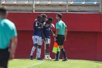 Tahiru celebrando el tanto que ponía el 0-2 en el Nuevo Mirador.