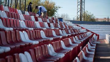 4.000 asientos del antiguo Vicente Calderón tienen una segunda vida en Alcalá