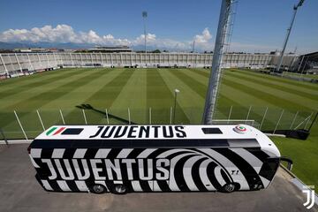 Nuevo autob&uacute;s de la Juventus para la temporada 2018-2019.