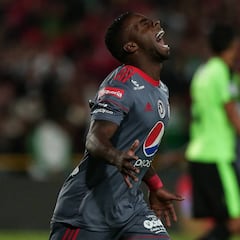 América manda en Bogotá, gana el clásico y es finalista