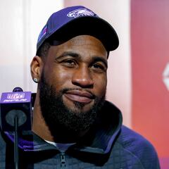 How much has Jets edge rusher Haason Reddick been fined for the contract holdout?