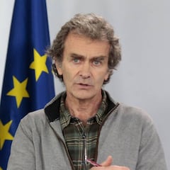 Fernando Simón: "Posiblemente ya estemos en el pico de la curva o yendo hacia abajo"