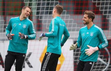 Neuer feeling confident despite concerns over Bayern Munich form