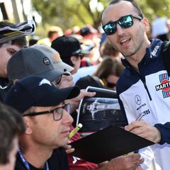 Kvyat, Kubica... Pilotos que se han quedado sin coche este 2018