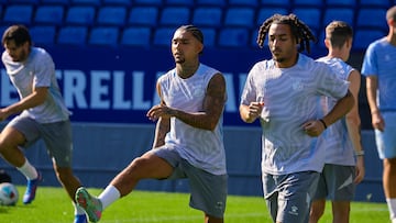 23/08/25
ENTRENAMIENTO ESPANYOL
DOLAN (24) RCD ESPANYOL
LUCA KOLEOSHO (-) RCD ESPANYOL
