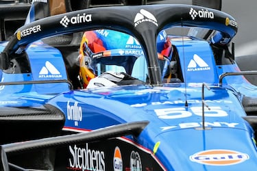 Sainz no puede ni salir