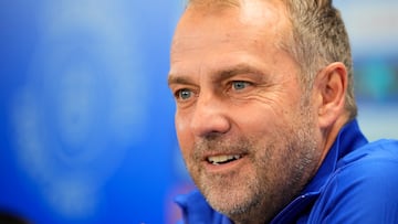 La Liga is on fire right now! Barcelona is on the verge of losing the league lead if their next match against Real Betis goes the way they expect.