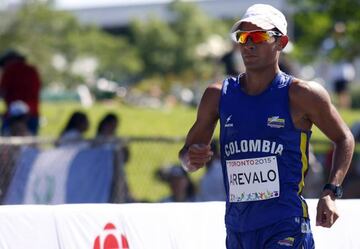 Arévalo fue campeón juvenil en marcha de 10 kms en 2012.