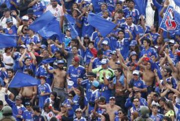 Los hinchas de la U dijeron presente en Arica.