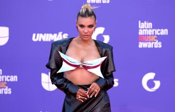 Lele Pons durante la alfombra roja de los Latin American Music Awards 2023.