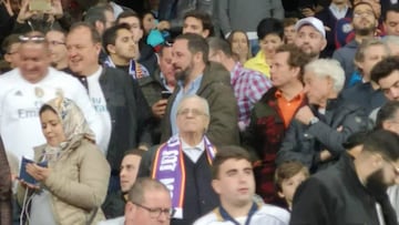 Santiago Abascal estuvo en el Bernabéu viendo el Clásico