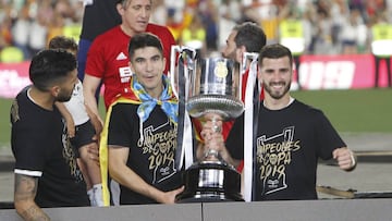 25/05/19 PARTIDO FINAL COPA DEL REY 2019
  BARCELONA -  VALENCIA CF
 ALEGRIA CELEBRACION CAMPEONES  
 TROFEO 
 
 
 