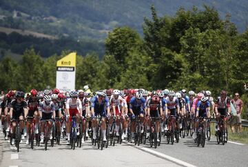 Cavendish gana la 10 etapa y logra su tercera victoria