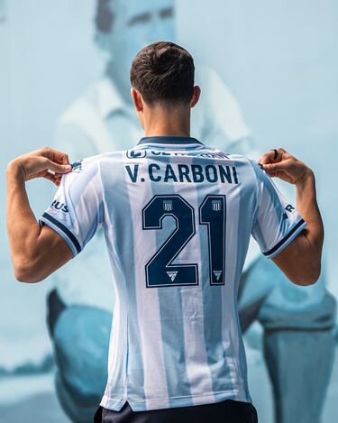 Bombazo de Milito: ficha al ojo derecho de Scaloni