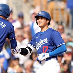 What will the Dodgers lineup look like in 2024? Betts, Ohtani, Freeman, Muncy, Hernandez…
