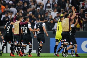 Así celebró el plantel de Colo Colo en el Arena Corinthians