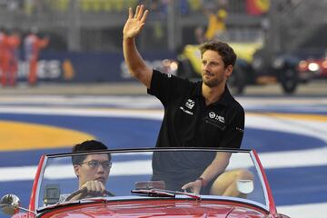 Romain Grosjean llegando al circuito de Marian Bay del Gran Premio de Singapur. 