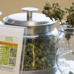 La AMA incluye en su nueva lista a un activo de la espinaca y saca a uno de la marihuana