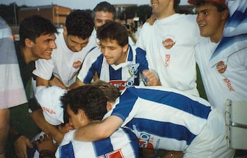 Imagen de archivo del Leganés con el festejo del equipo por el ascenso a Segunda en 1993. 