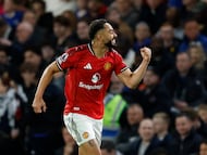 Matheus Cunha’s goal before half time sends United 10 points clear of Chelsea in the race for Champions League qualification.