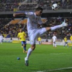 James brilla en una noche de confusiones en el Real Madrid