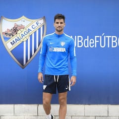 Adrián: “Me siento identificado con todo lo que representa el Málaga”