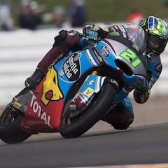 Morbidelli gana y aprovecha los regalos de Luthi y Álex Márquez