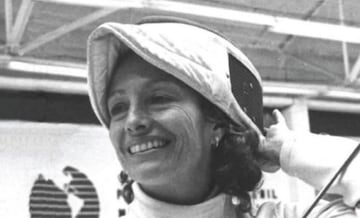 De origen mexicano, Pilar fue la primera mujer de todo el continente americano en ganar una medalla olímpica en la historia del esgrima.