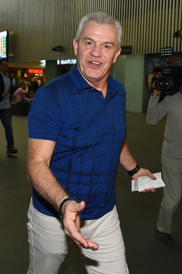 Javier Aguirre: El 'Vasco' dirigió muy poco en México, en 1996 debutó con Atlante y tras estar al mando de la Selección Mexicana en 2002, emigró a España para dirigir al Osasuna. En LaLiga estuvo en el banquillo de otros equipos como Atlético de Madrid, Zaragoza y Espanyol.