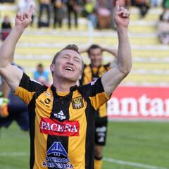 Santa Fe vs. la base de Bolivia, el próximo rival de Colombia