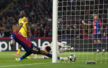 El brasileño anotó el 1-0 en una posición muy justa. El fuera de juego semiautomático despejó la duda. Gol legal.