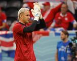 A Keylor Navas se le termina el tiempo en el mercado