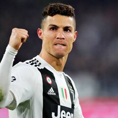 Evra saca a la luz los 'whatsapp' de Cristiano antes del 3-0 al Atleti: "En casa los aplastamos..."